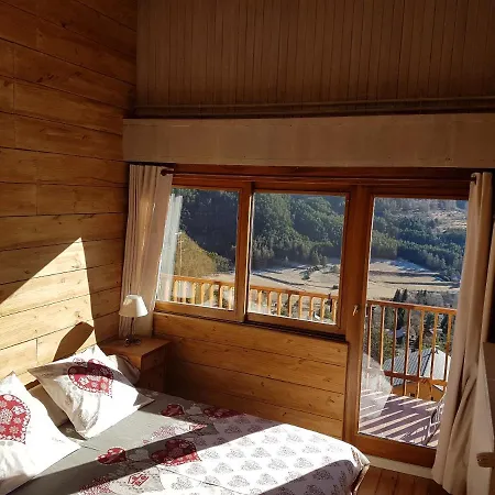D'hotes Le Grand Bed & Breakfast *