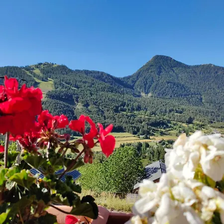 D'hotes Le Grand Bed & Breakfast *