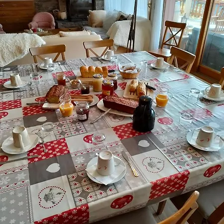 D'hotes Le Grand Bed & Breakfast Valdeblore